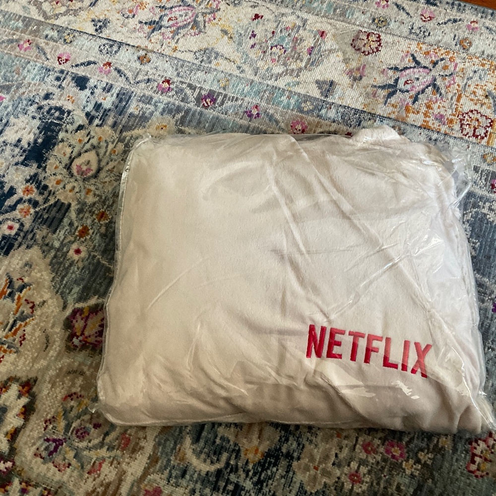 Taupe Netflix Throw